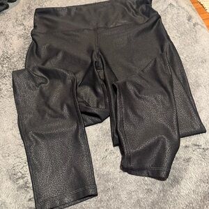 Pink Lily Metallic black Leggings, really good quality!